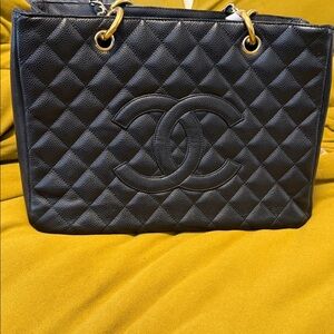 Chanel GSt medium size